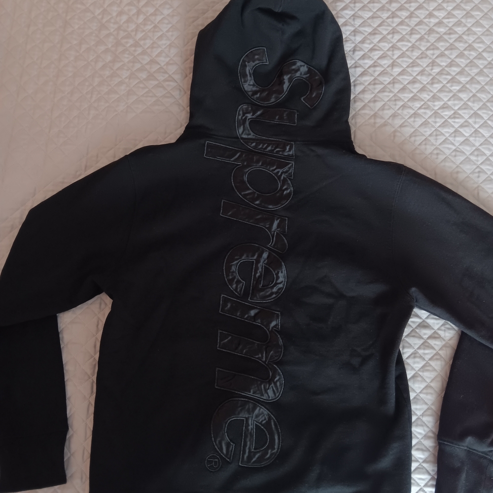 Supreme Black Hoodie